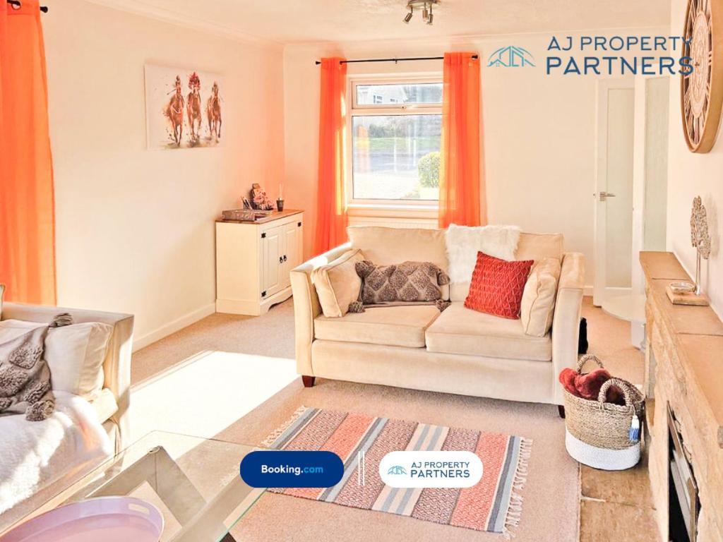 Premium Deal L Hill View Home L Last-Minute Offer L Cheltenham L Aj Properties L Perfect For Short Or Long Stays L 4Beds 4Bedrooms Ngoại thất bức ảnh
